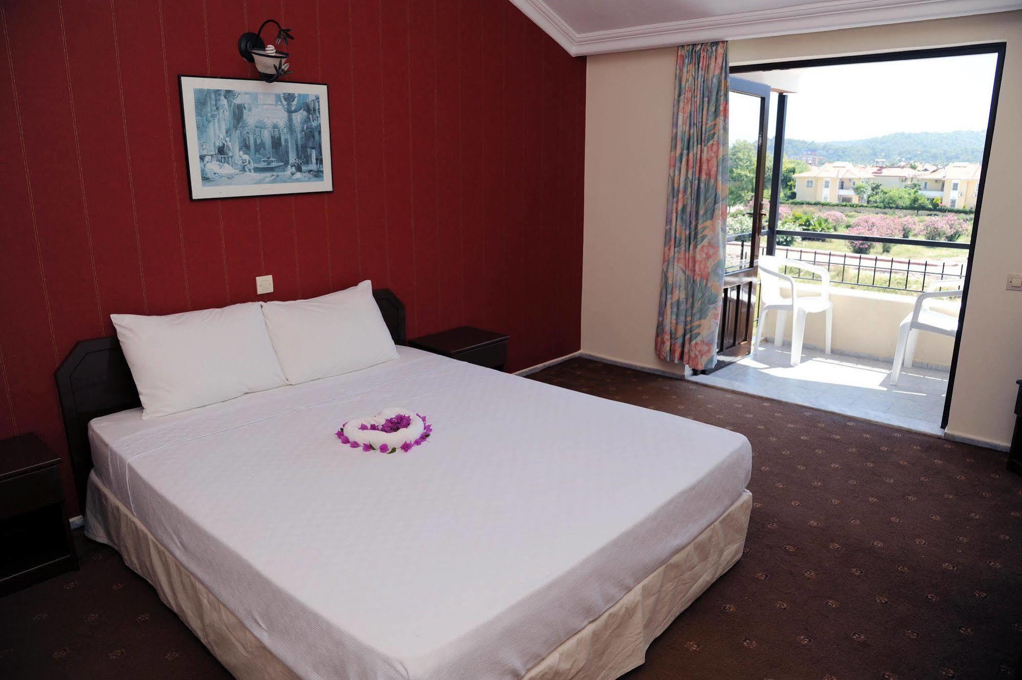 Ilimyra Hotel Çamyuva 外观 照片